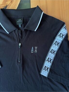 Armani Exchange NWOT Black Zip Collar Polo Large